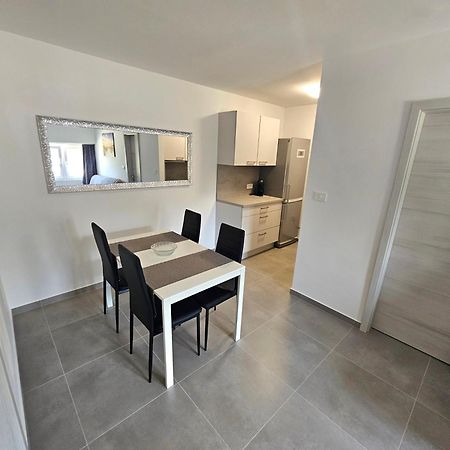 Apartma Bertoki Koper Exterior photo